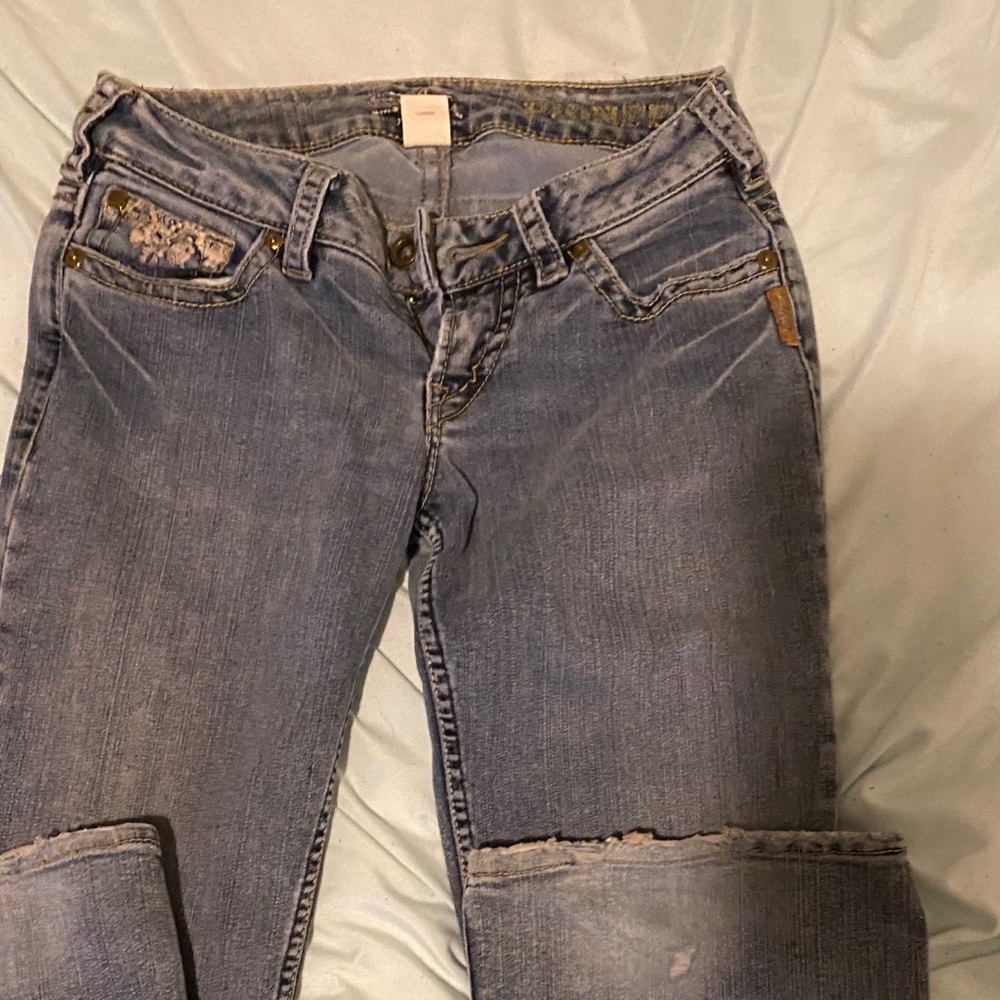 Women’s silver jeans 26x33
